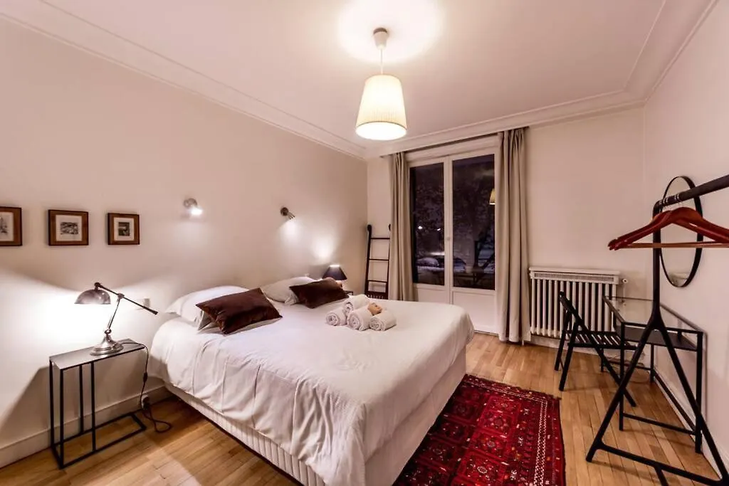 Spacieux Et Lumineux 70M² De La Place Ail Lyon
