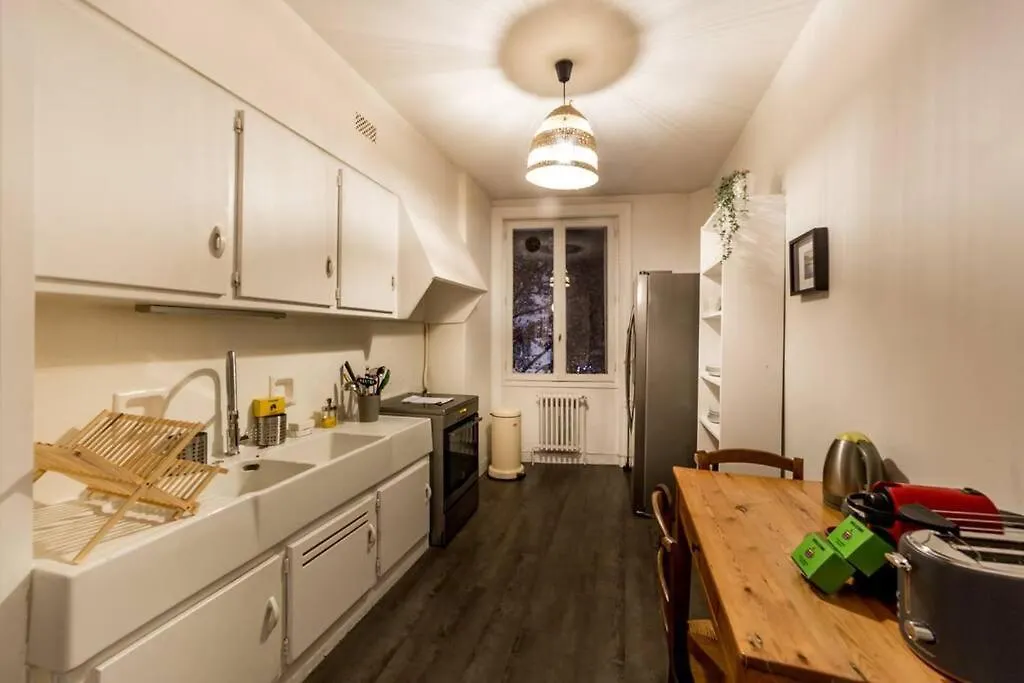 Spacieux Et Lumineux 70M² De La Place Ail Lyon 0*,