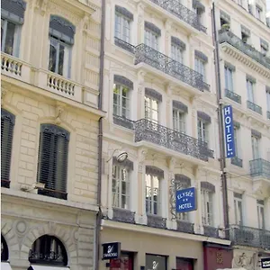 Elysee מלון