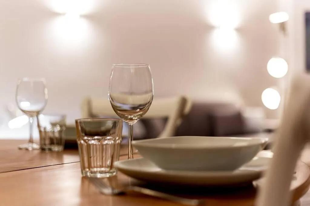Spacieux Et Lumineux 70M² De La Place Ail Lyon Frankrike